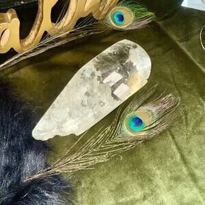 Premier Brazilian Clear Quartz Showcase – 823 g, 7.5″ × 1.75″